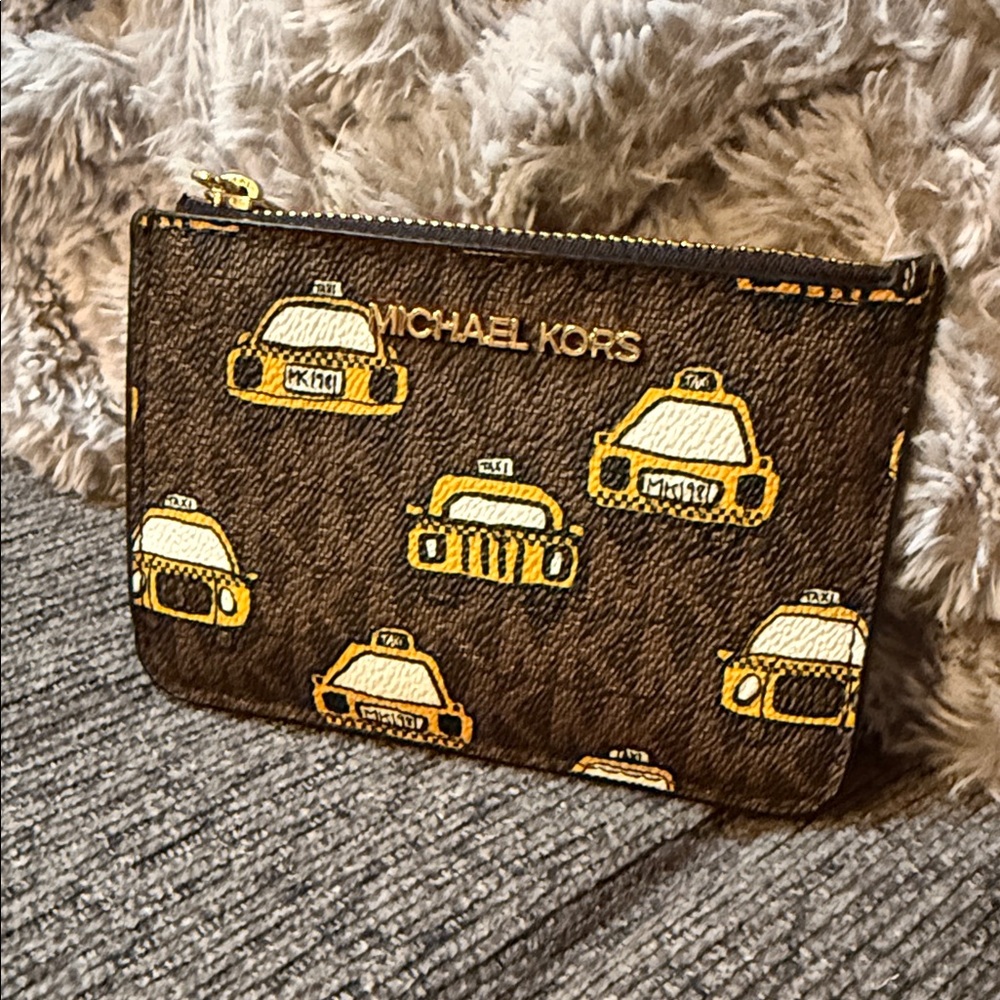 Michael Kors New York Jet set zippered pouch